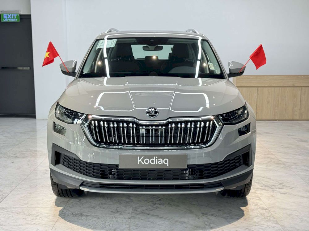 Sở hữu ngay Skoda Kodiaq SUV 7 chỗ giảm giá lên tới 166 triệu
