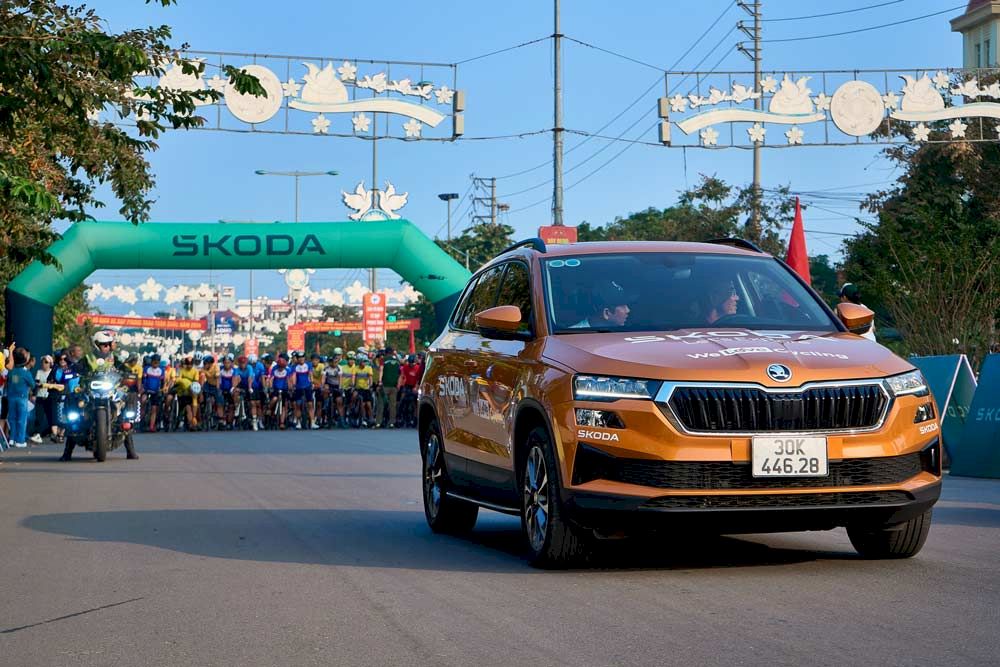 Giải đua xe đạp tại TP Hoà Bình ghi dấu ấn cảm xúc cùng Skoda Việt Nam