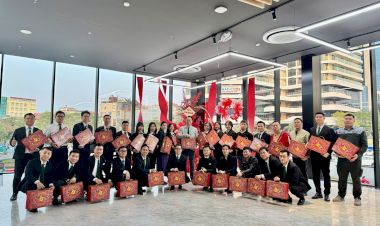 ĐÓN TẾT NGUYÊN ĐÁN, TRAO GỬI YÊU THƯƠNG CÙNG SKODA THĂNG LONG
